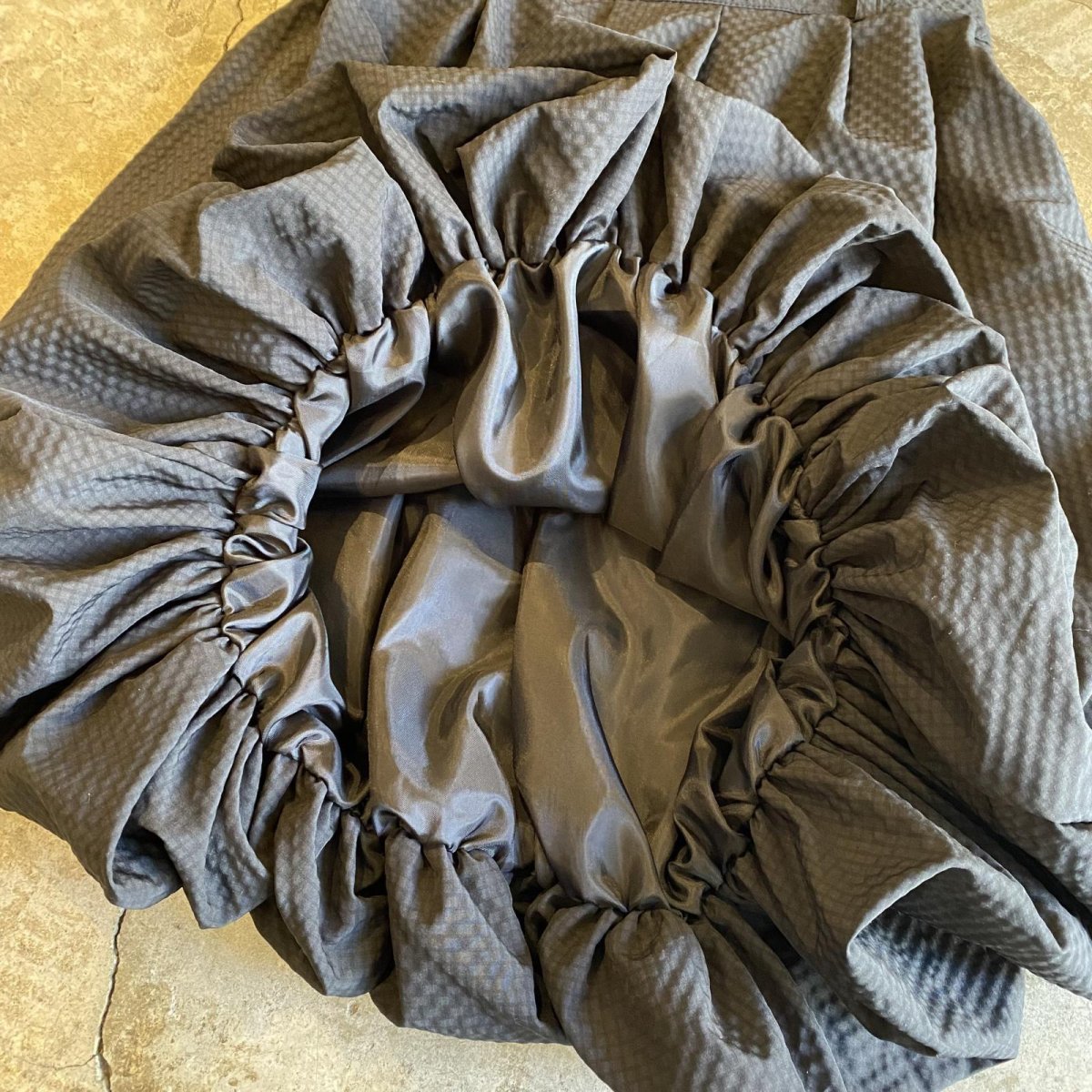 画像9: EMBOSS DESIGN BALLOON VOLUME SKIRT / W24~W28 (9)