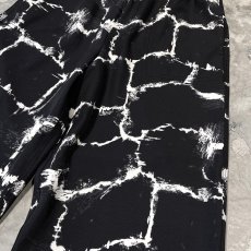 画像4: ALL OVER BRICKS PATTERN WIDE SILHOUETTE PANTS / FREE (4)