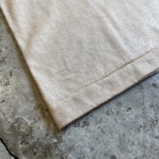 画像3: 70's BEIGE COLOR FRONT FLOCKY LOGO DESIGN S/S TEE / Ladies M(38~40) / MADE IN USA (3)