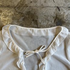 画像9: IVORY COLOR FRILL DESIGN SHEER SHORT L/S CARDIGAN  / Ladies M (9)