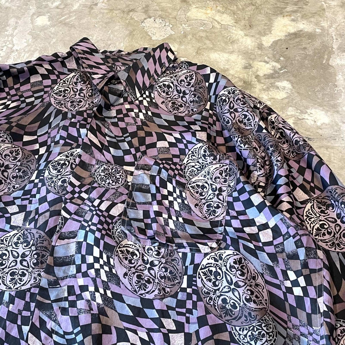 画像4: ALL OVER ARTISTIC PATTERN SILK L/S SHIRT / Mens S(L) (4)