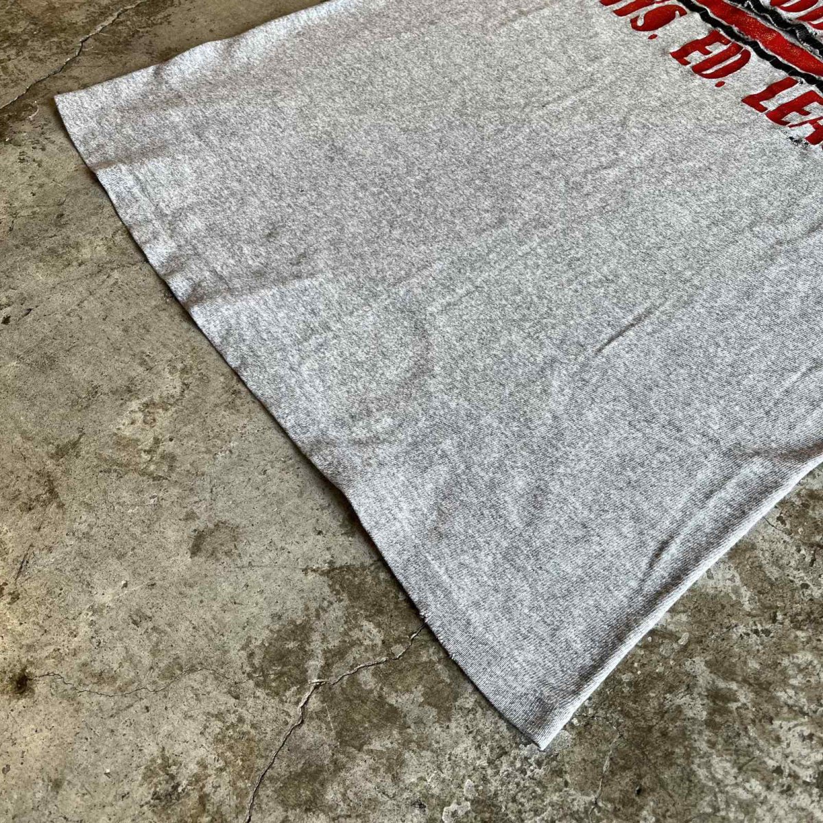 画像4: 80's【CHAMPION】FRONT LOGO×LINE RUBBER TRANSFER DESIGN S/S TEE / Ladies M(L) / MADE IN USA (4)