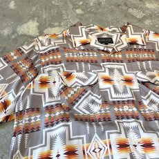 画像3: 【PENDLETON】ALL OVER NATIVE PATTERN S/S SHIRT / Mens L (3)