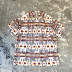 画像2: 【PENDLETON】ALL OVER NATIVE PATTERN S/S SHIRT / Mens L (2)