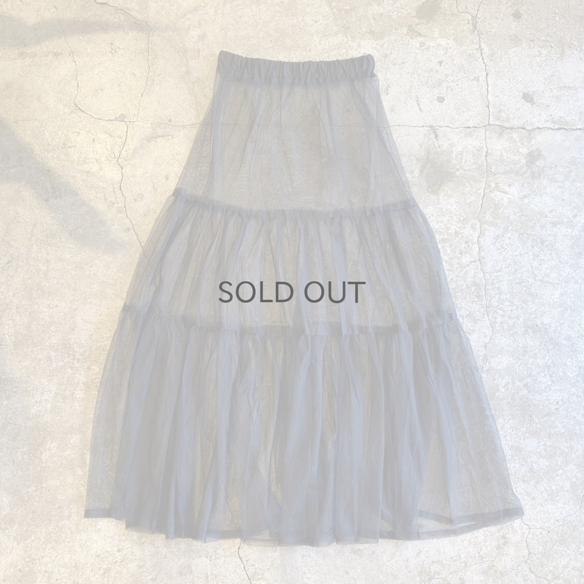 画像1: TIERED DESIGN SHEER TULLE LONG SKIRT / W24~W35 (1)