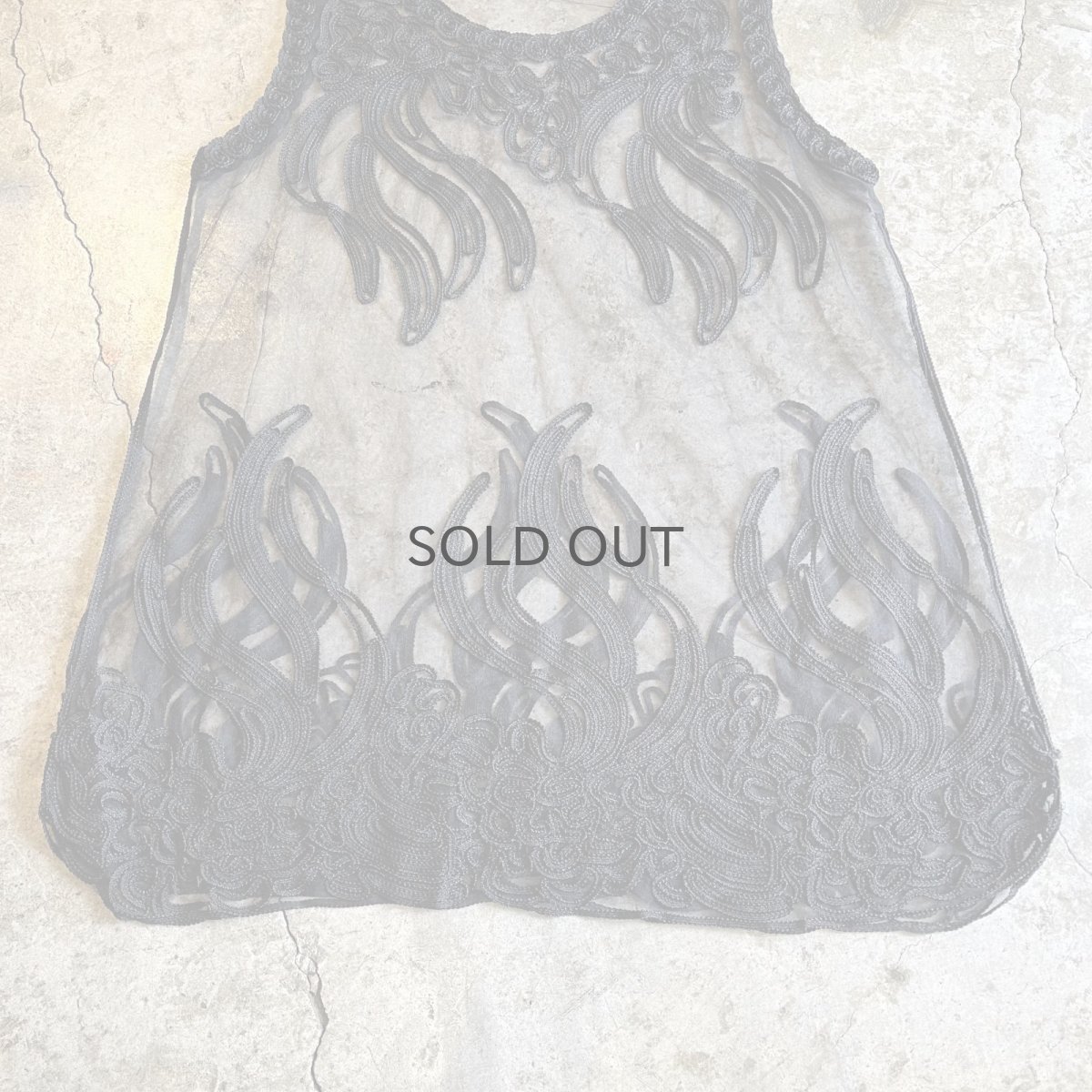 画像9: BLACK COLOR EMBROIDERY DESIGN PATTERN TULLE N/S TOPS / Ladies M (9)