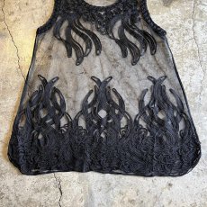 画像9: BLACK COLOR EMBROIDERY DESIGN PATTERN TULLE N/S TOPS / Ladies M (9)