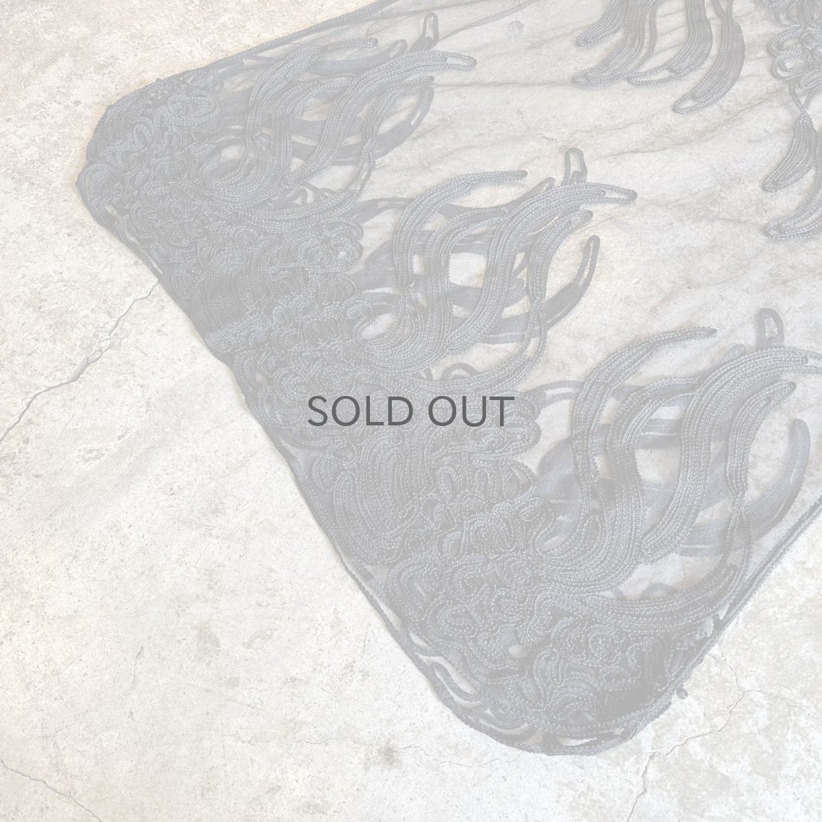 画像4: BLACK COLOR EMBROIDERY DESIGN PATTERN TULLE N/S TOPS / Ladies M (4)