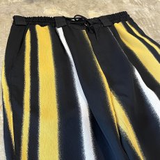 画像3: MULTI STRIPE PATTERN WIDE SILHOUETTE PANTS / W31~ (3)