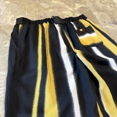 画像9: MULTI STRIPE PATTERN WIDE SILHOUETTE PANTS / W31~ (9)