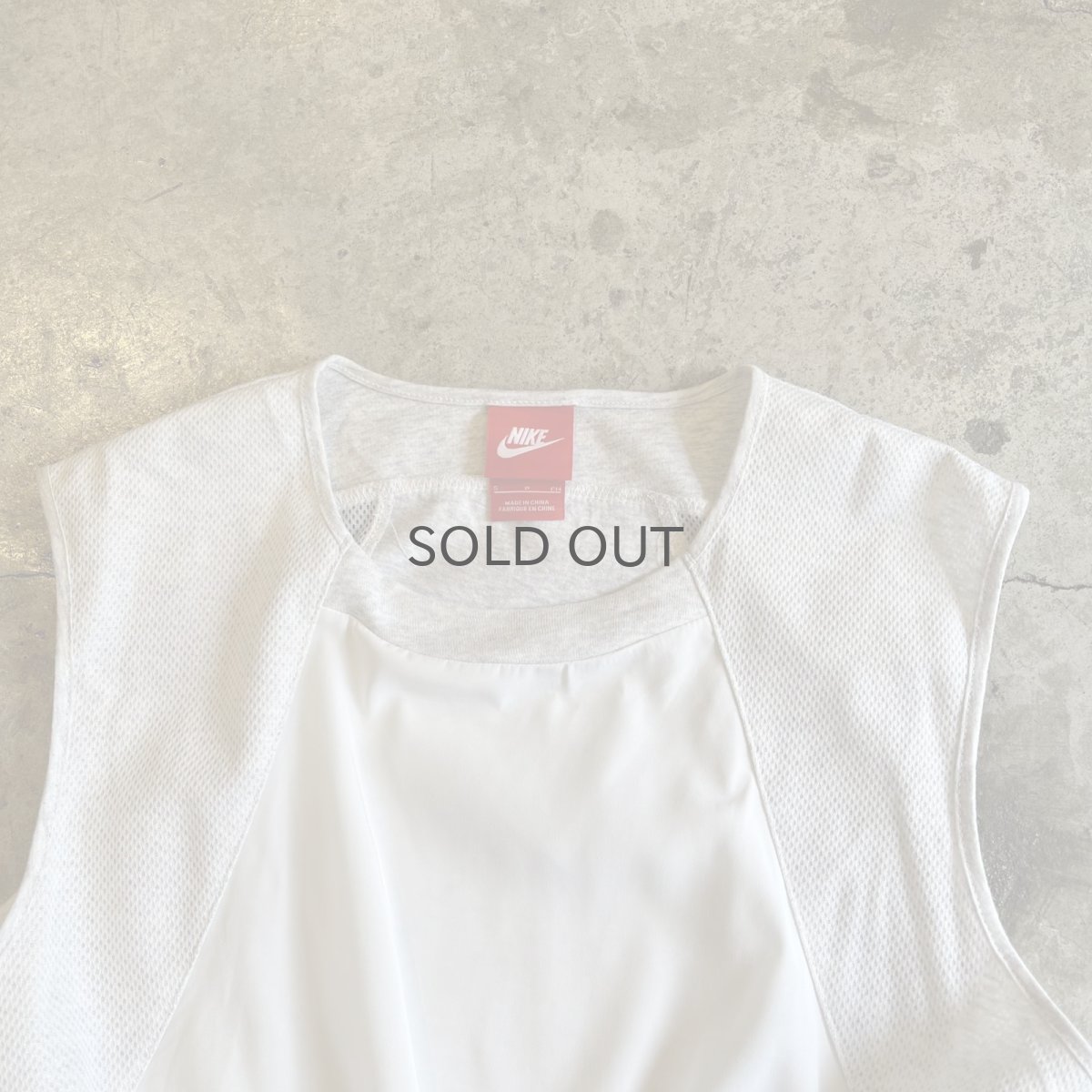 画像8: 【NIKE】SIDE MESH LINE FRONT GATHER DESIGN N/S TOPS / Ladies M(S) (8)