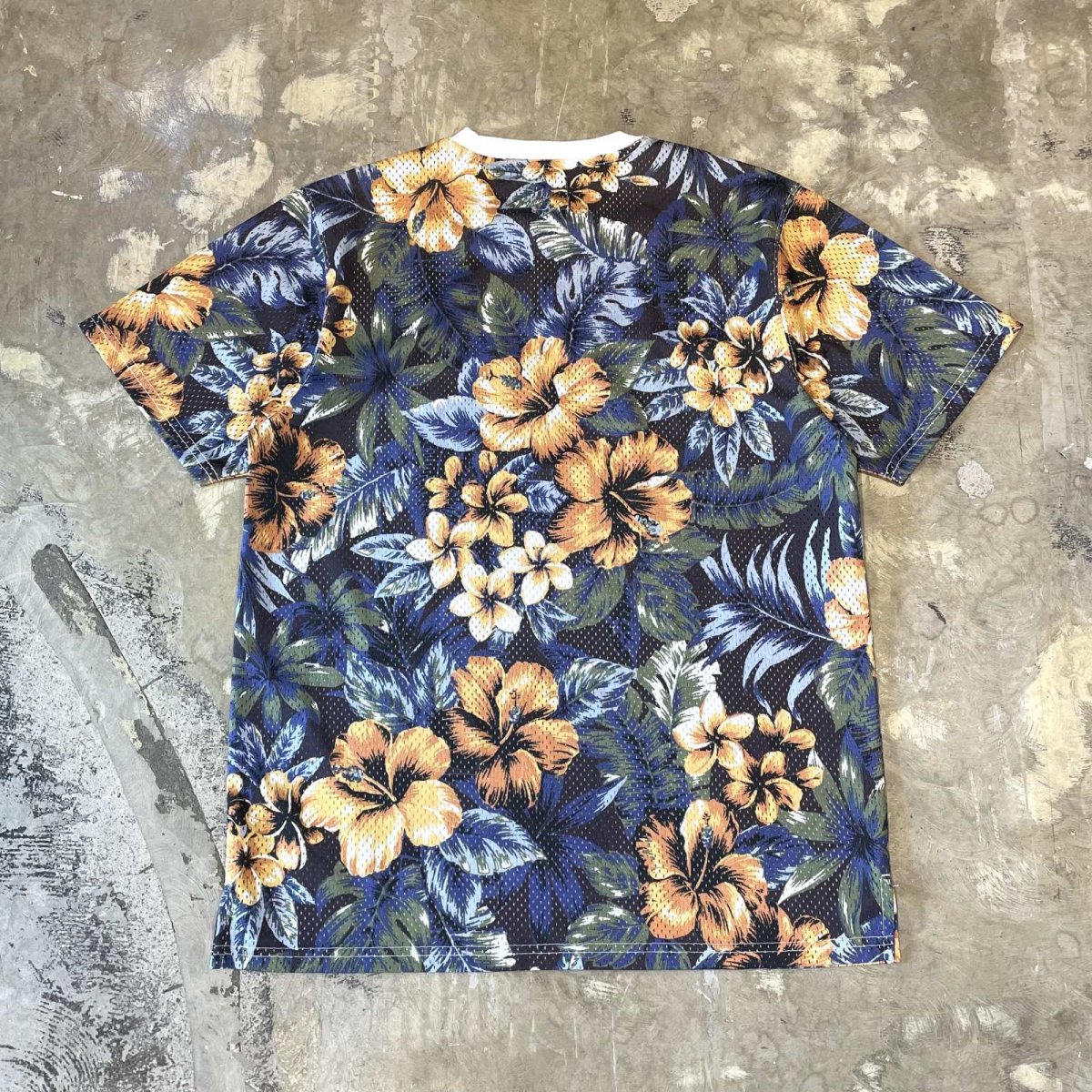 画像2: 【STUSSY】ALL OVER FLORAL GRAPHIC PATTERN MESH S/S TEE / Mens M(L) (2)