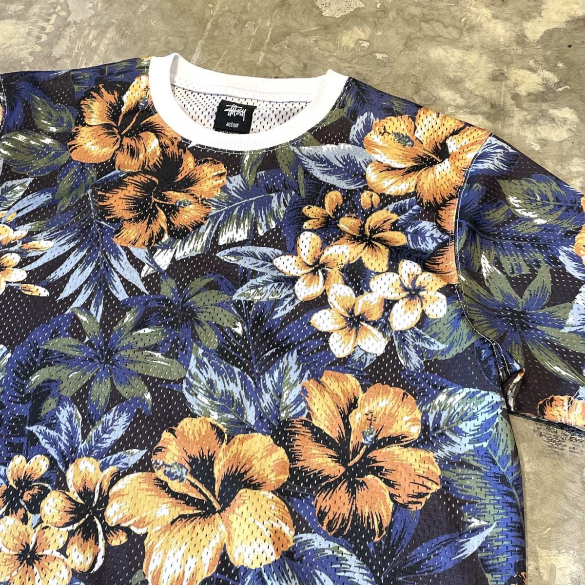 画像4: 【STUSSY】ALL OVER FLORAL GRAPHIC PATTERN MESH S/S TEE / Mens M(L) (4)