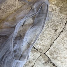 画像10: GREY COLOR POINT FRILL DESIGN TULLE VEST / Ladies M (10)