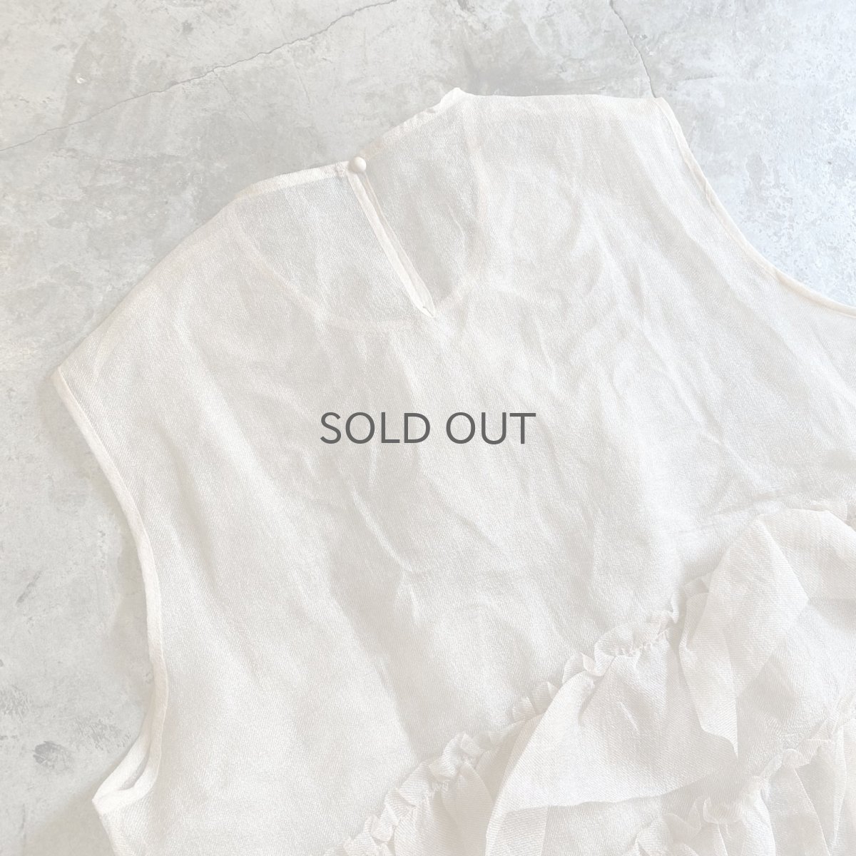 画像8: TIERED DOWN FRILL DESIGN N/S TOPS / Ladies L (8)