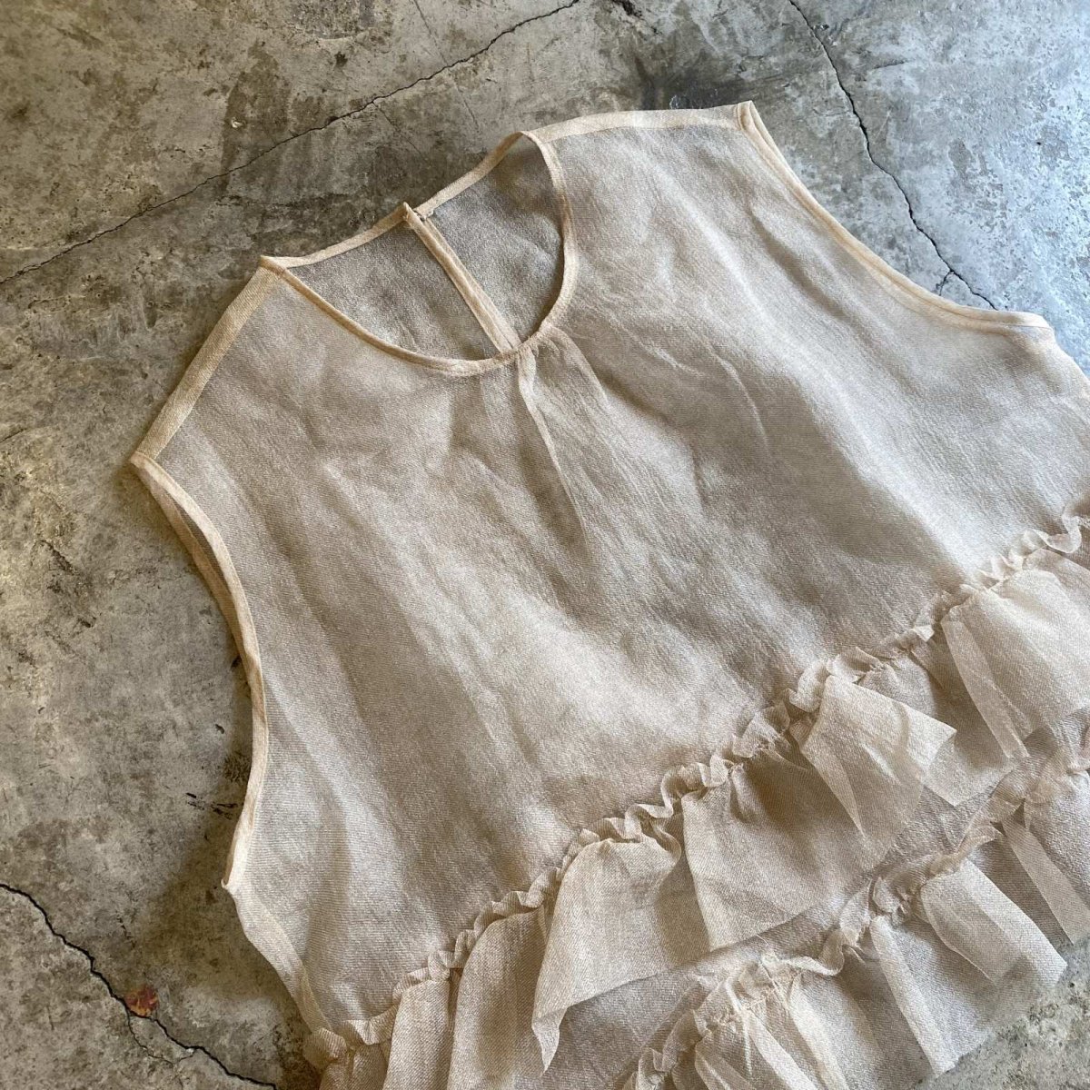 画像3: TIERED DOWN FRILL DESIGN N/S TOPS / Ladies L (3)