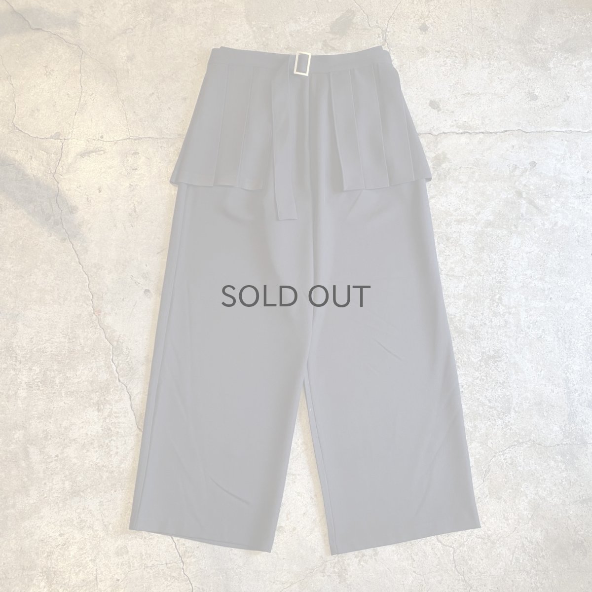 画像1: BLACK COLOR PLEATED SKIRT SEPARATE LAYERED PANTS / W28 (1)