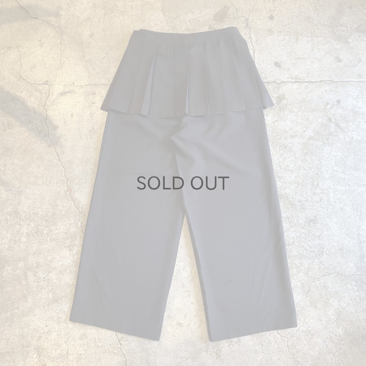 画像2: BLACK COLOR PLEATED SKIRT SEPARATE LAYERED PANTS / W28 (2)