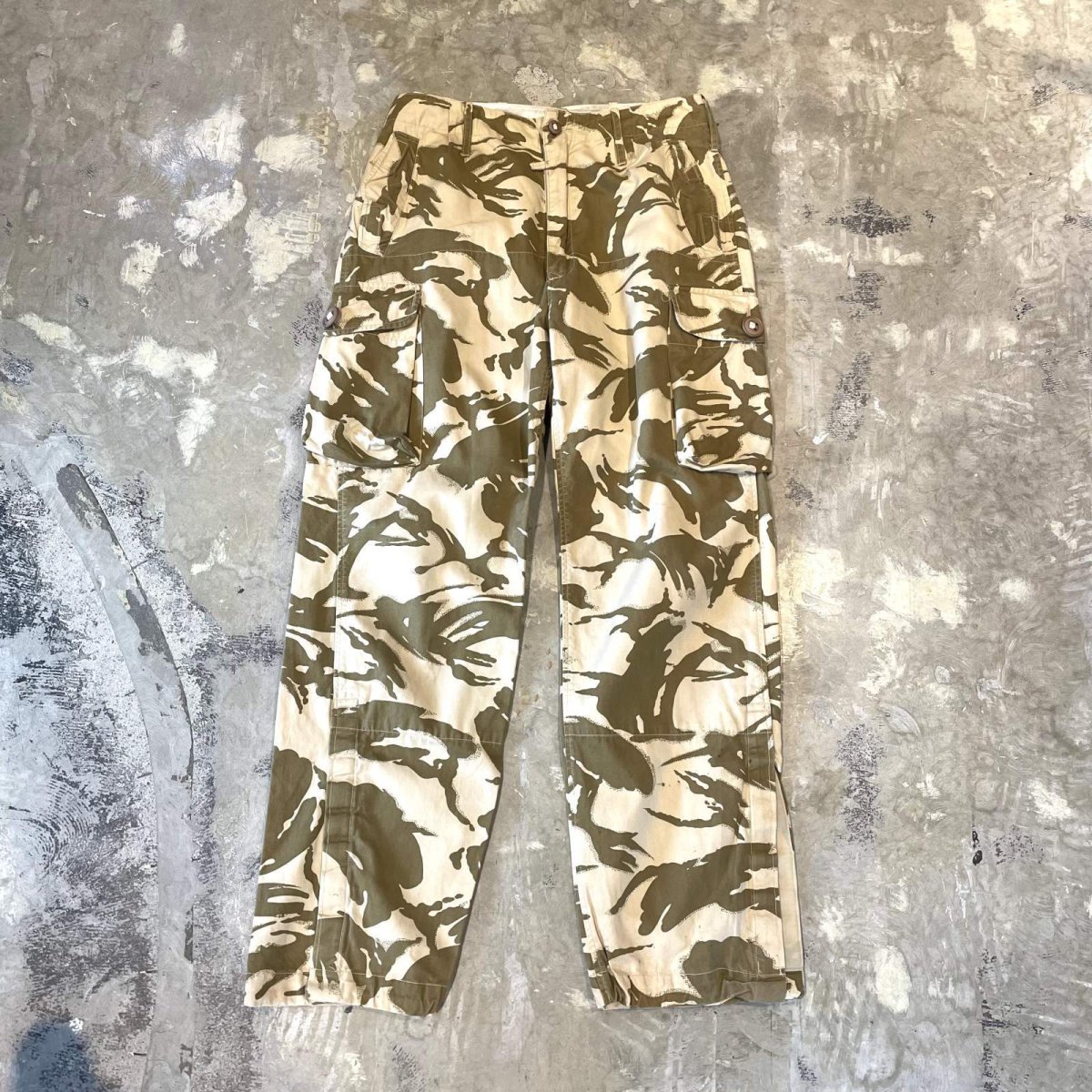 画像1: ALL OVER DESERT CAMOUFLAGE PATTERN CARGO PANTS / W33~W36 (1)