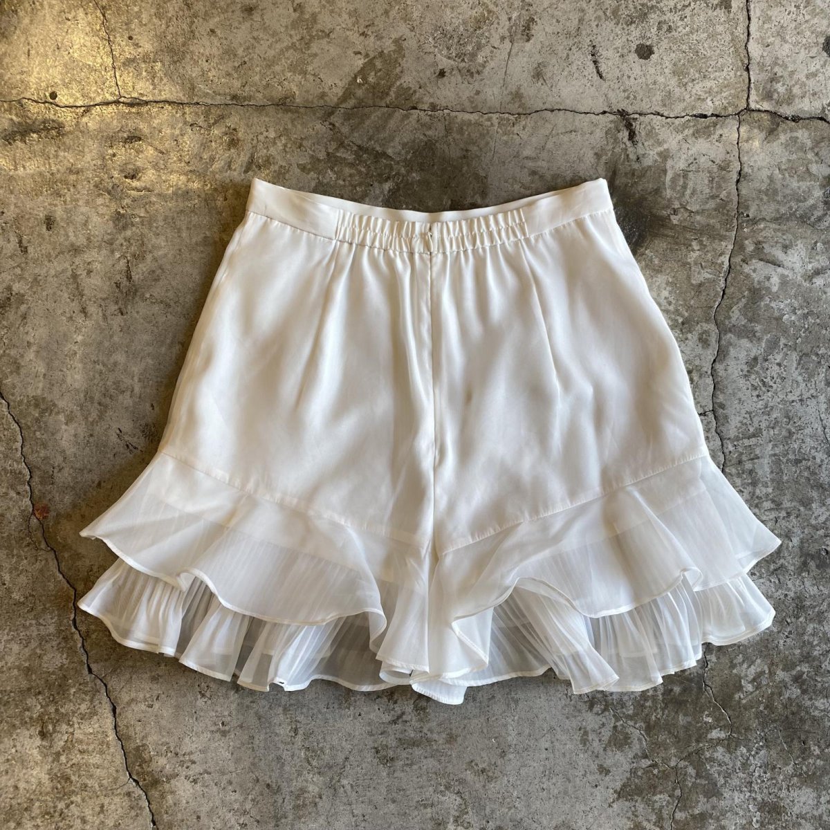 画像2: TIERED FRILL SHEER LAYERED DESIGN PANTS / W26~W28 (2)