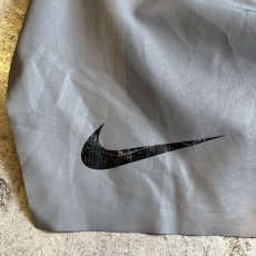 画像9: 【NIKE】METALLIC SILVER COLOR RUNNING SHORT PANTS / W22~W36(L) (9)