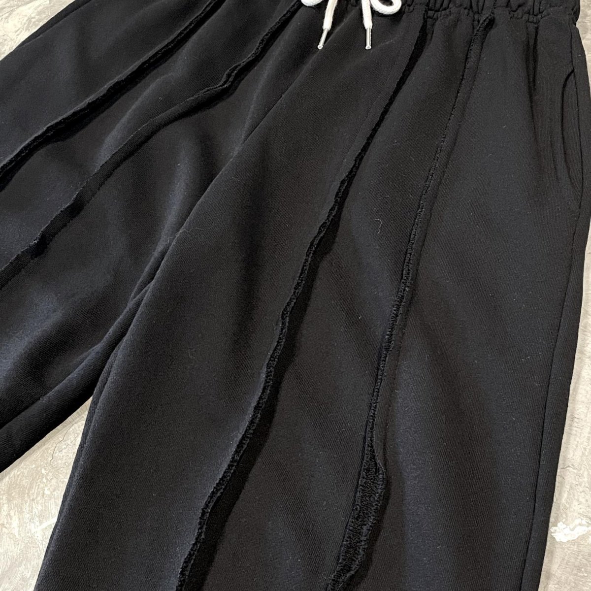 画像4: FRONT LINE BLACK COLOR STRAIGHT SWEAT PANTS / FREE (4)