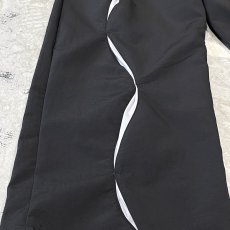 画像7: 【WONDERGROUND】WAVE NOTCH PATTERN NYLON PANTS / BLACK / OS (7)