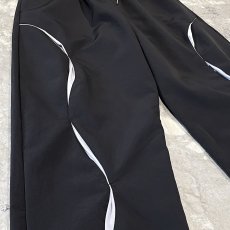画像5: 【WONDERGROUND】WAVE NOTCH PATTERN NYLON PANTS / BLACK / OS (5)