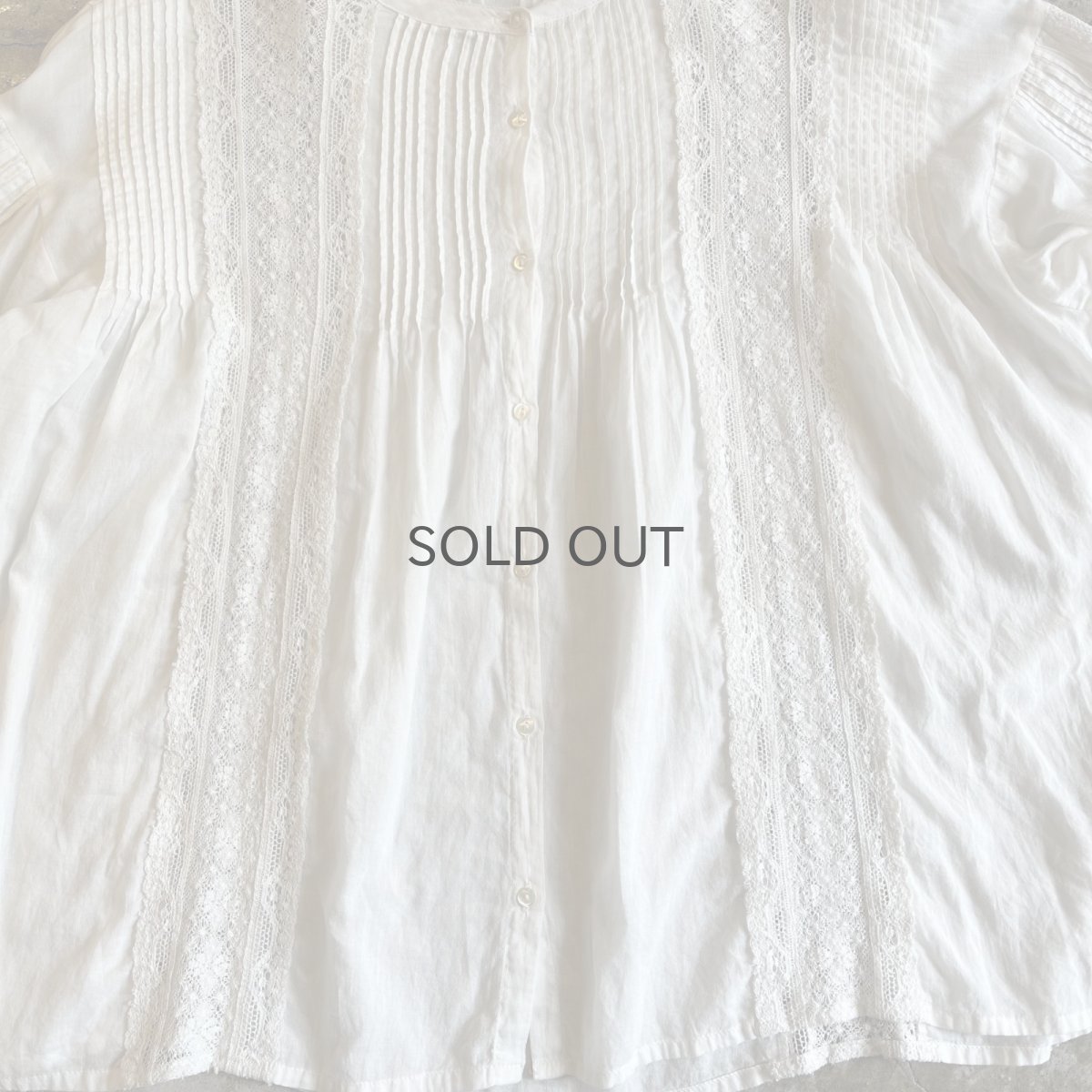 画像9: WHITE COLOR LACE LINE DESIGN NO COLLAR COTTON L/S BLOUSE / Ladies L (9)