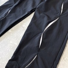 画像6: 【WONDERGROUND】WAVE NOTCH PATTERN NYLON PANTS / BLACK / OS (6)