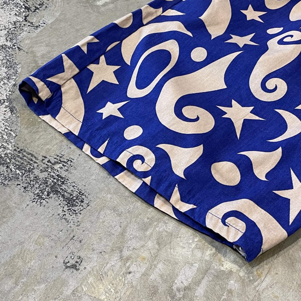 画像7: 【VIVIENNE WESTWOOD】ALL OVER PATTERN SHORTS / FREE (7)