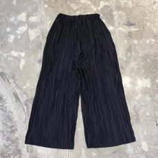 画像2: BLACK COLOR WIDE SILHOUETTE PLEATED PANTS / FREE (2)