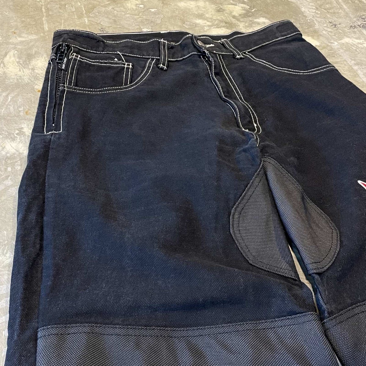 画像3: 90's "LBZ" MATERIAL SWITCHED MOTORCYCLE PANTS / W31 / MADE IN USA (3)