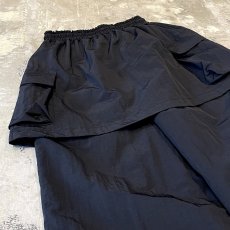 画像9: 【WONDERGROUND】LAYERED COLOR APRON PANTS / BLACK / OS (9)
