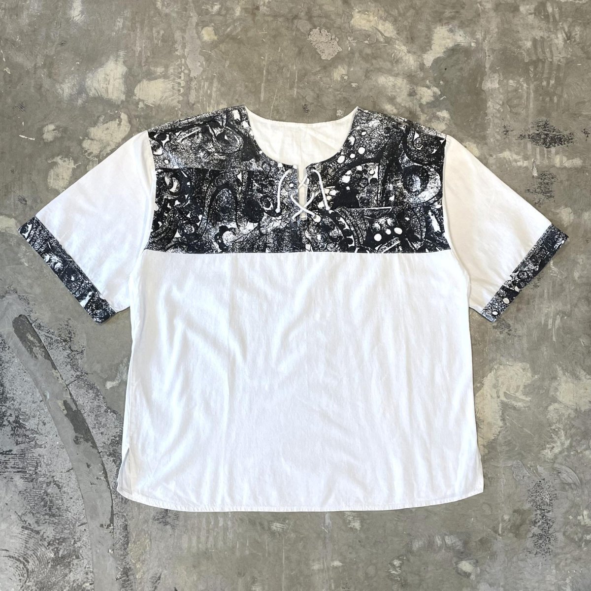 画像1: PATTERN SWITCHED LACE UP S/S TOPS / Mens XL (1)