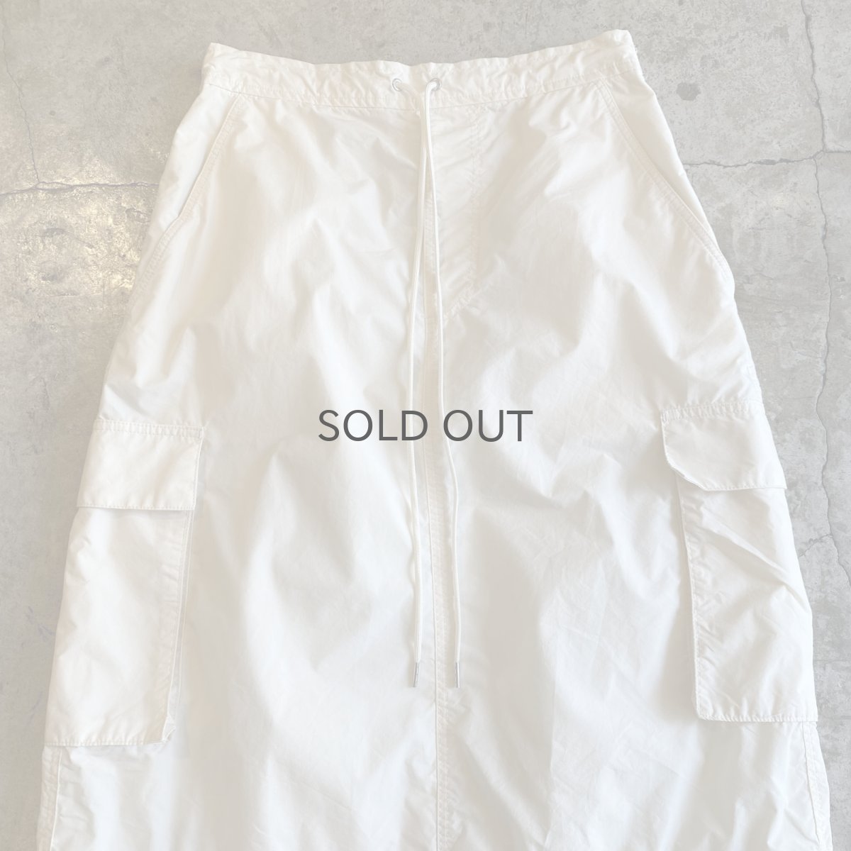 画像5: BACK SLIT NYLON CARGO DESIGN SKIRT / FREE~W30 (5)