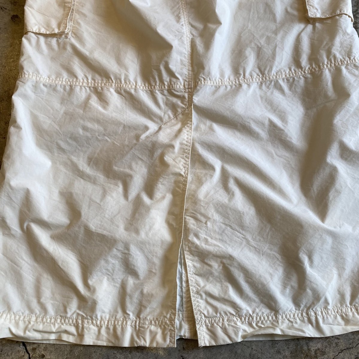 画像10: BACK SLIT NYLON CARGO DESIGN SKIRT / FREE~W30 (10)