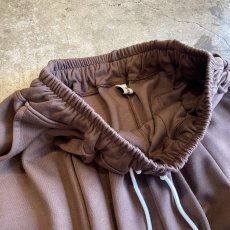 画像8: 【WONDERGROUND】KNEE TUCK KNEE CARGO WIDE SWEAT PANTS / OS (8)