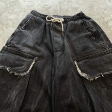 画像10: 【WONDERGROUND】BIG CARGO POCKET WIDE DENIM PANTS / BLACK / OS (10)