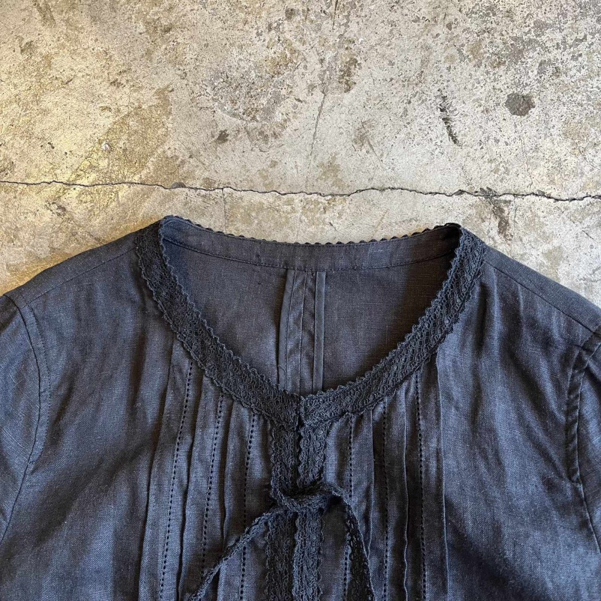 画像9: FRONT DOUBLE LACE RIBBON DESIGN LINEN SHROT JACKET / Ladies S (9)