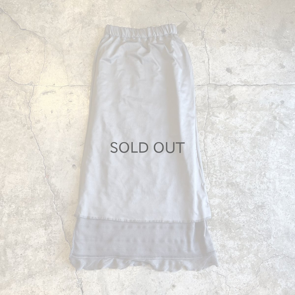 画像3: GREY COLOR MESH FRILL TIERED DESIGN LONG SKIRT / W22~W29 (3)