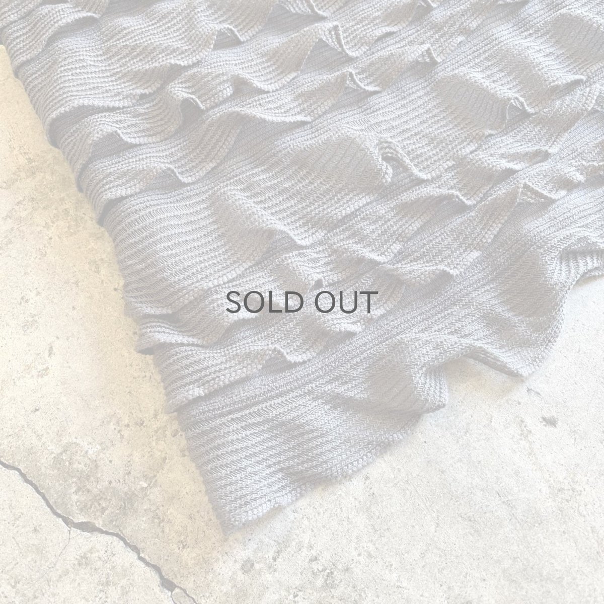 画像4: GREY COLOR MESH FRILL TIERED DESIGN LONG SKIRT / W22~W29 (4)