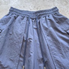 画像10: 【WONDERGROUND】LAYERED COLOR APRON PANTS / BLUE / OS (10)