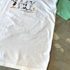 画像6: "LOONEY TUNES" CHARACTER PRINTED COLOR SWITCHED S/S TEE / Mens M (6)