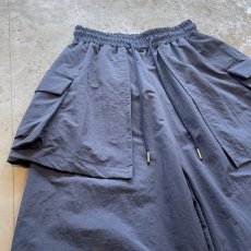 画像3: 【WONDERGROUND】LAYERED COLOR APRON PANTS / BLUE / OS (3)