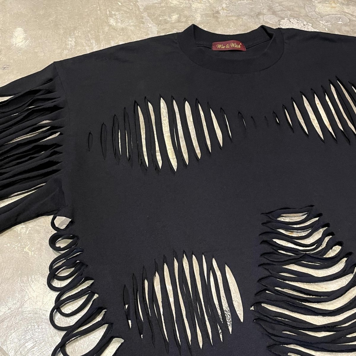 画像3: 【Wiz&Witch】"DIRTY BEAUTIFUL" BONE TEE / BLACK / OS (3)