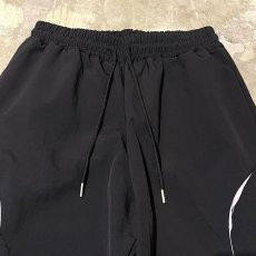 画像10: 【WONDERGROUND】WAVE NOTCH PATTERN NYLON PANTS / BLACK / OS (10)