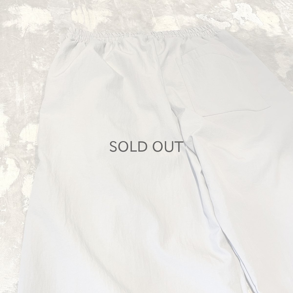 画像9: 【WONDERGROUND】WAVE NOTCH PATTERN NYLON PANTS / GRAY / OS (9)