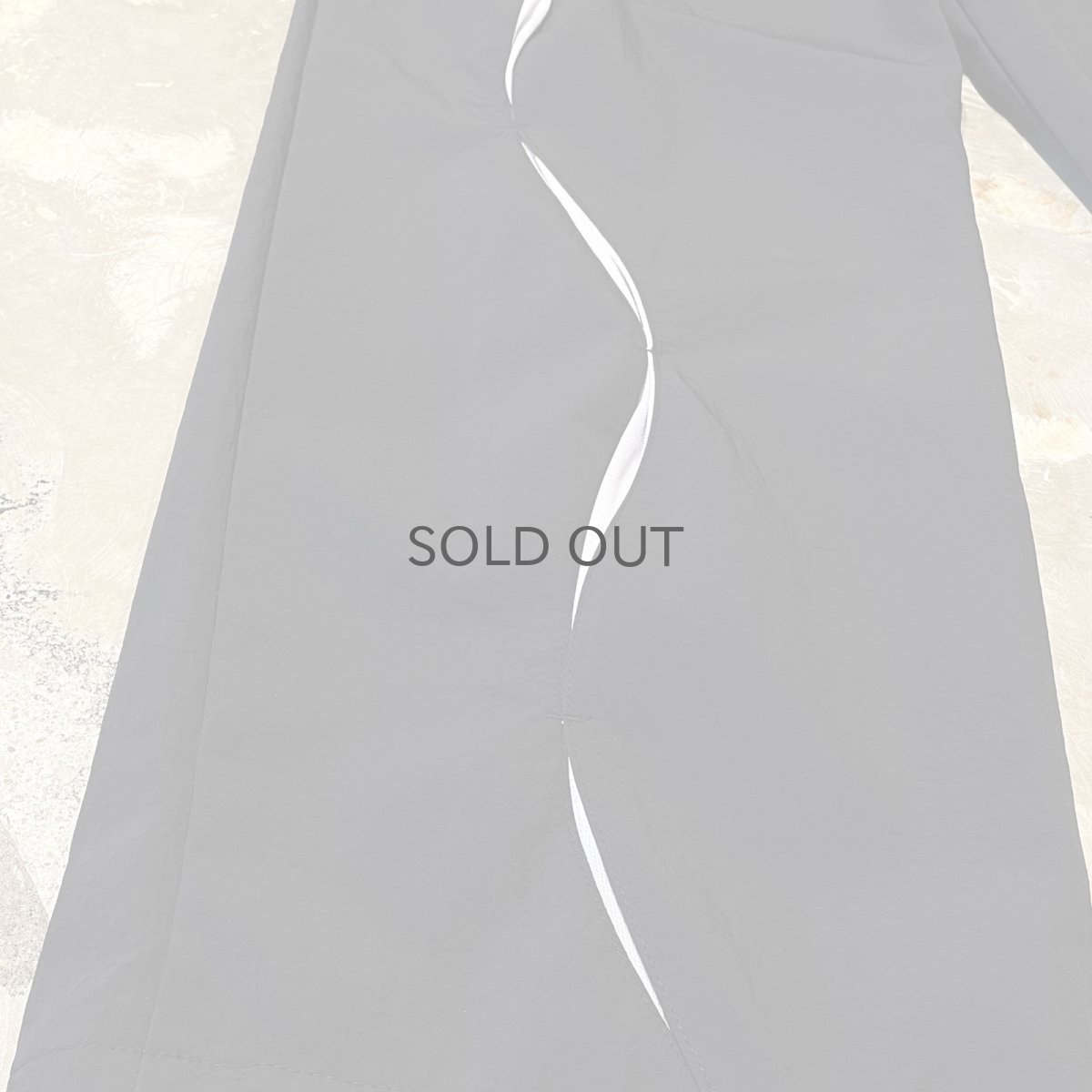 画像7: 【WONDERGROUND】WAVE NOTCH PATTERN NYLON PANTS / BLACK / OS (7)