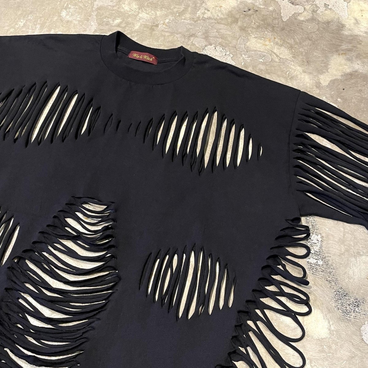 画像4: 【Wiz&Witch】"DIRTY BEAUTIFUL" BONE TEE / BLACK / OS (4)